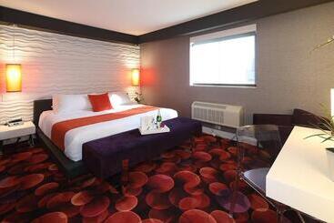 استراحتگاه Lexen Hotel Hollywood