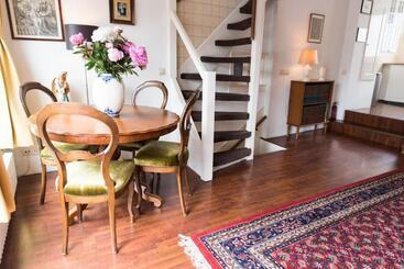 تختخواب و صبحانه Prinsen Apartment