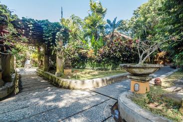 هتل Zen Rooms Hang Tuah Sanur