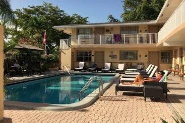 Sheridan Suites Apartments