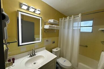 Sheridan Suites Apartments