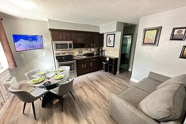 Sheridan Suites Apartments
