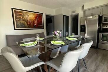 Sheridan Suites Apartments