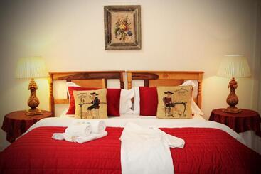 تختخواب و صبحانه Victoria Manor