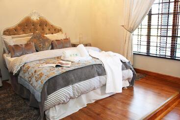تختخواب و صبحانه Victoria Manor
