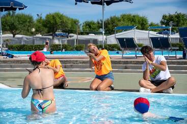 هتل Campingvillaggio Atlanta E Mediterraneo Campground