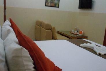 هتل Centre Lodge