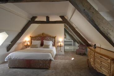 هتل Domaine De Bayeux