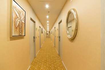 هتل Golden Tulip Salt Lake City Kolkata
