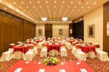 هتل Golden Tulip Salt Lake City Kolkata