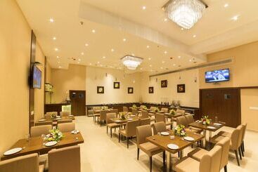 هتل Golden Tulip Salt Lake City Kolkata