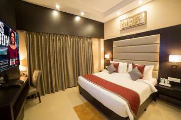 هتل Golden Tulip Salt Lake City Kolkata