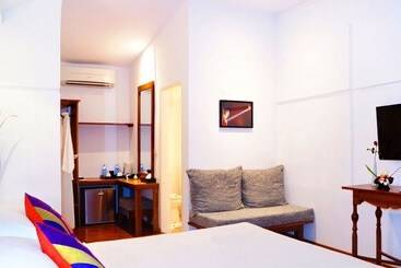 هتل Oasis  Bagan