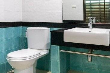 هتل Rattana Residence Thalang