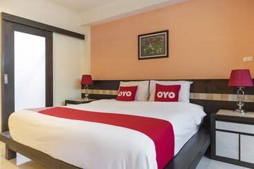هتل Rattana Residence Thalang