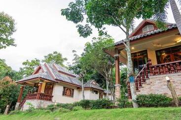 酒店 Mont Goei Pai