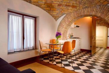 هتل Roma Resort Termini