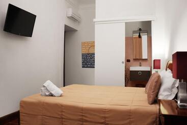 هتل Roma Resort Termini