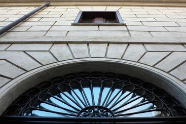 هتل Roma Resort Termini