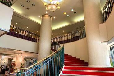 هتل Royal Kitami