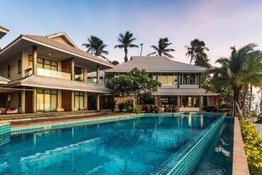Na Tara Resort