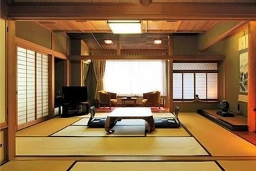 ریوکان Honjin Sakura Tei