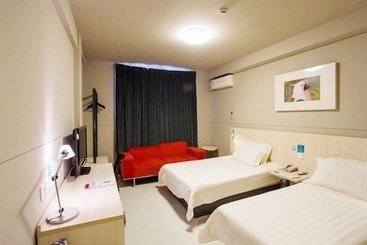 هتل Jinjiang Inn Hengdian World Studios