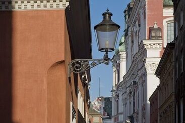 هتل Palazzo Rosso Old Town