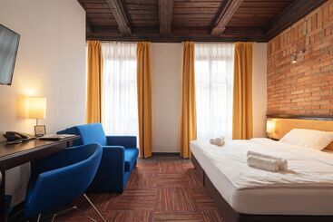 هتل Palazzo Rosso Old Town