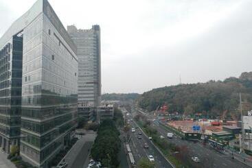 Starway Hotel Nanjing Hanzhongmen