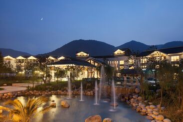هتل Yangming Springs And Spa Resort