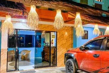 Amos Pili Tree Inn Powered By Cocotel