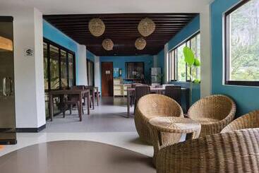 Amos Pili Tree Inn Powered By Cocotel