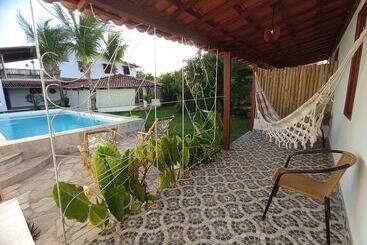 تختخواب و صبحانه Pousada Casa Do Cocotier