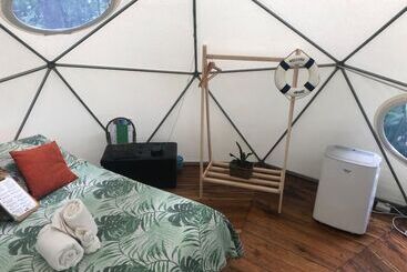 تختخواب و صبحانه Faith Glamping Dome Costa Rica