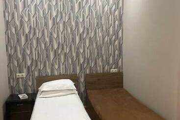 Grand Hotel Kapan