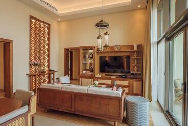هتل Naama Beach Villas & Spa