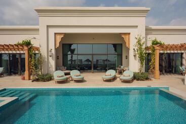 فندق Naama Beach Villas & Spa