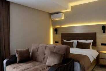 هتل Shosh Modern