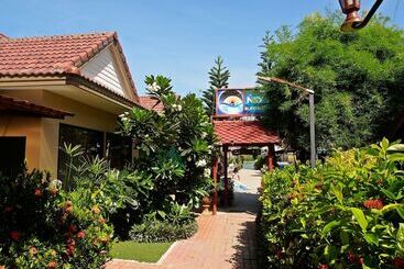 تختخواب و صبحانه Nid's Bungalows