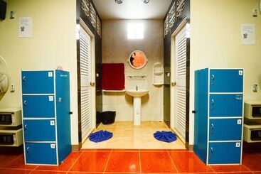 تختخواب و صبحانه Nid's Bungalows