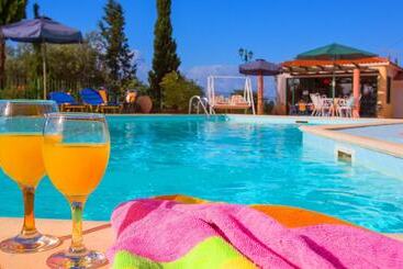 Garbis Villas & Apartments