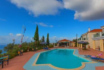Garbis Villas & Apartments