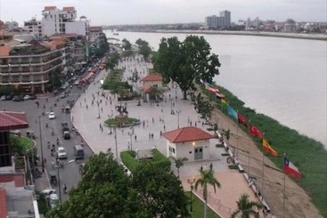 هتل 4 Rivers