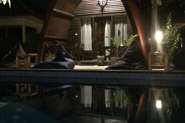 هتل Coral Beach 2 Bungalow