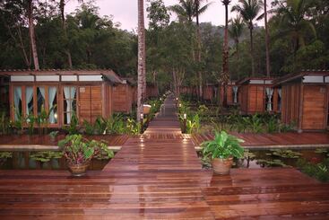 هتل Jungle Koh Kood Resort