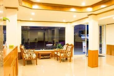 هتل Loei Residence