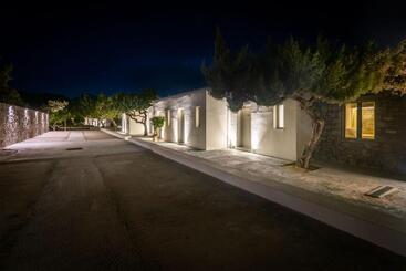 هتل Milos Sea Resort