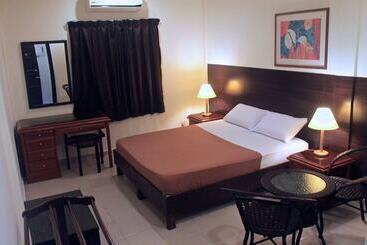 هتل Perhentian Tropicana Inn