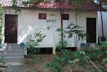 هتل Perhentian Tropicana Inn